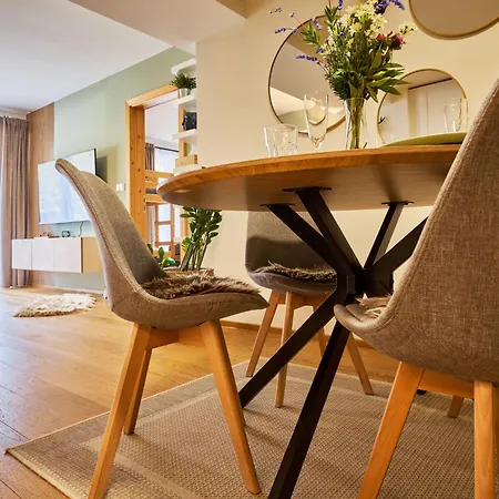 Na Kovarne By Interhome شقة